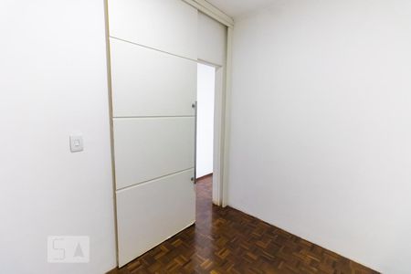 Casa à venda com 260m², 3 quartos e 2 vagasQuarto 2