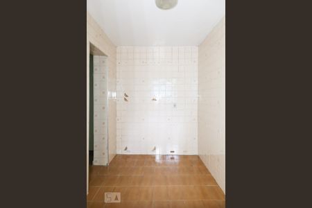 Cozinha do quarto de serviço de casa à venda com 3 quartos, 125m² em Água Fria, São Paulo