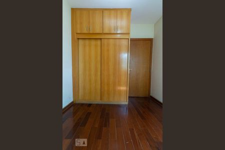 Apartamento à venda com 100m², 3 quartos e 1 vagaQuarto 01