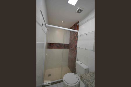 Banheiro Suíte  de apartamento para alugar com 3 quartos, 82m² em São Domingos, Niterói