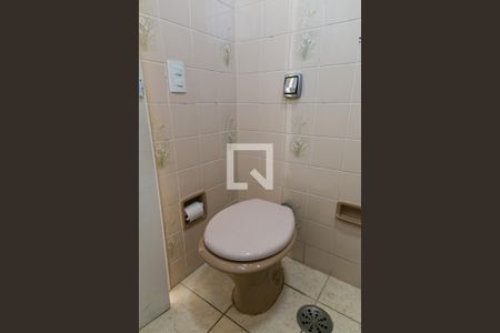 Apartamento à venda com 77m², 2 quartos e 1 vagaBanheiro