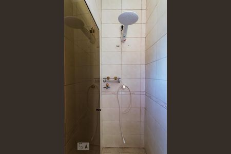 Casa à venda com 240m², 4 quartos e 4 vagasBanheiro