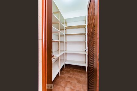 Casa à venda com 240m², 4 quartos e 4 vagasAndar Térreo - Dispensa