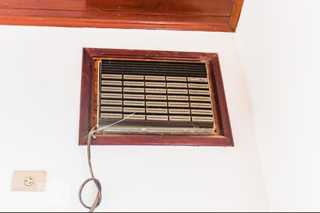 Casa à venda com 240m², 4 quartos e 4 vagasSuíte