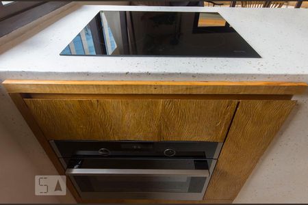 Cozinha de apartamento para alugar com 1 quarto, 100m² em Vila Olímpia, São Paulo