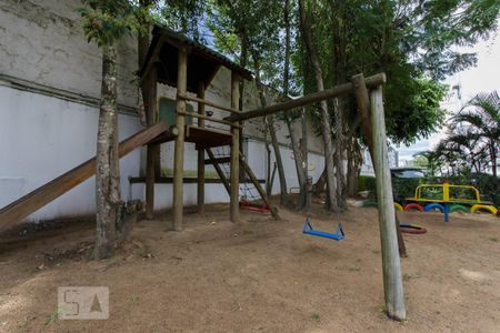 Playground de apartamento para alugar com 3 quartos, 95m² em Cristal, Porto Alegre