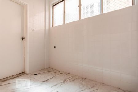 Apartamento à venda com 104m², 2 quartos e 1 vagaárea de serviço