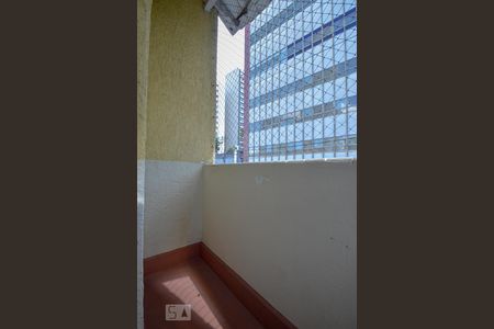 Casa para alugar com 100m², 2 quartos e sem vagaVaranda
