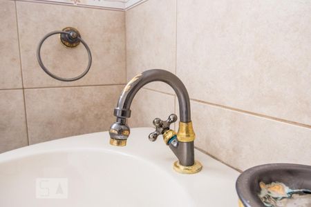 Casa à venda com 160m², 2 quartos e 3 vagasBanheiro de Serviço