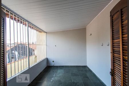 Casa à venda com 160m², 2 quartos e 3 vagasVaranda da Suíte 1