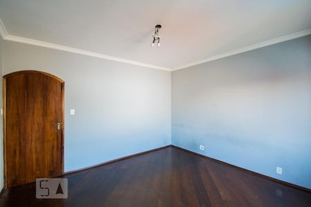 Casa à venda com 160m², 2 quartos e 3 vagasSuíte 2