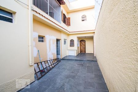 Casa à venda com 160m², 2 quartos e 3 vagasQuintal / Garagem