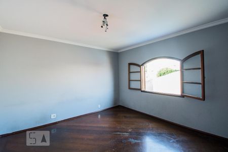Casa à venda com 160m², 2 quartos e 3 vagasSuíte 2