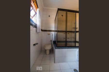 Casa à venda com 160m², 2 quartos e 3 vagasBanheiro da Suíte 2