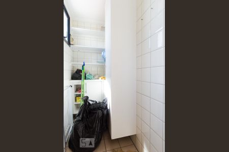 Apartamento para alugar com 93m², 2 quartos e 2 vagasDespensa
