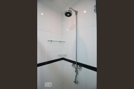 Chuveiro/Torneiras de apartamento para alugar com 3 quartos, 120m² em Tijuca, Rio de Janeiro