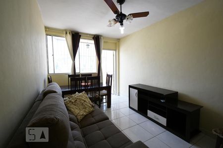 Sala  de apartamento para alugar com 2 quartos, 68m² em Fonseca, Niterói