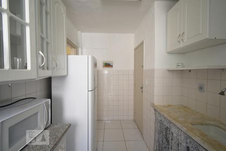 Apartamento para alugar com 68m², 2 quartos e 1 vaga Apartamento para alugar com 68m², 2 quartos e 1 vagaCozinha