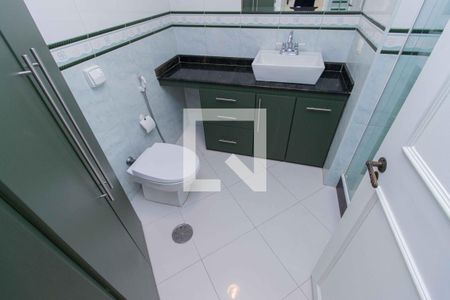 Apartamento para alugar com 138m², 3 quartos e 1 vagaBanheiro