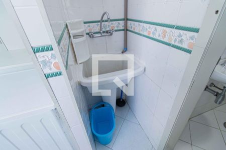 Apartamento para alugar com 138m², 3 quartos e 1 vagaÁrea de Serviço