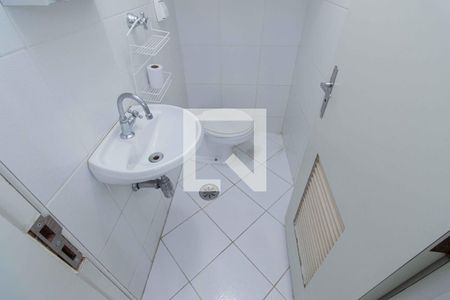 Apartamento para alugar com 138m², 3 quartos e 1 vagaÁrea de Serviço
