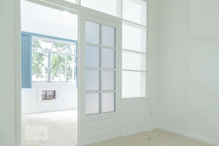Sala de kitnet/studio à venda com 1 quarto, 32m² em Flamengo, Rio de Janeiro