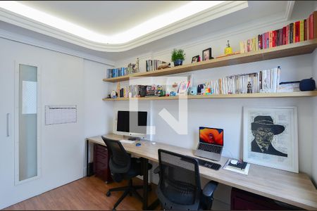 Apartamento à venda com 85m², 3 quartos e 2 vagasQuarto 1