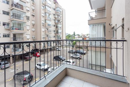 Sacada de apartamento para alugar com 3 quartos, 70m² em São Sebastião, Porto Alegre