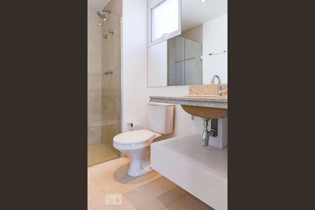 Banheiro de kitnet/studio à venda com 1 quarto, 46m² em Centro, São Paulo