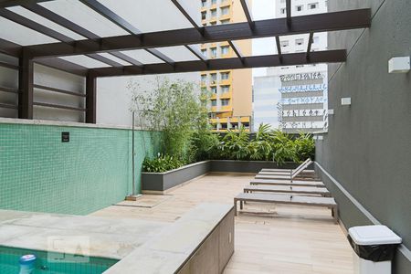 Studio à venda com 46m², 1 quarto e 1 vagaPiscina