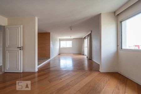 Sala de apartamento para alugar com 4 quartos, 200m² em Vila Andrade, São Paulo