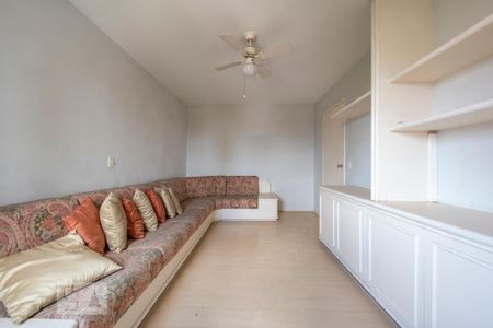 Apartamento para alugar com 222m², 4 quartos e 3 vagas Apartamento para alugar com 222m², 4 quartos e 3 vagasQuarto 1