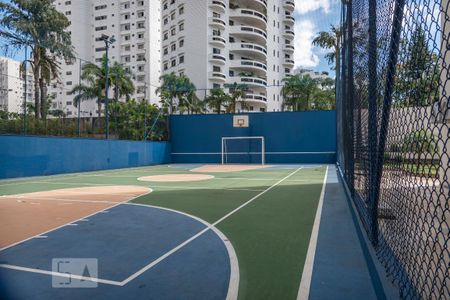 Apartamento para alugar com 222m², 4 quartos e 3 vagas Apartamento para alugar com 222m², 4 quartos e 3 vagasQuadra esportiva