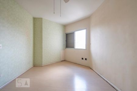 Apartamento para alugar com 222m², 4 quartos e 3 vagas Apartamento para alugar com 222m², 4 quartos e 3 vagasQuarto 3