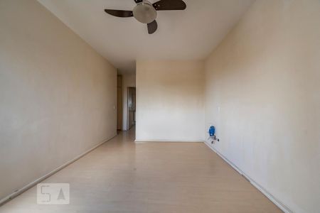 Apartamento para alugar com 222m², 4 quartos e 3 vagas Apartamento para alugar com 222m², 4 quartos e 3 vagasSuíte