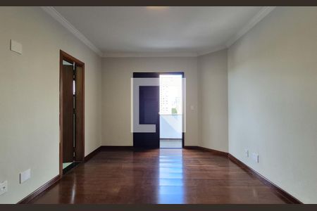 Apartamento à venda com 135m², 3 quartos e 2 vagasSuíte