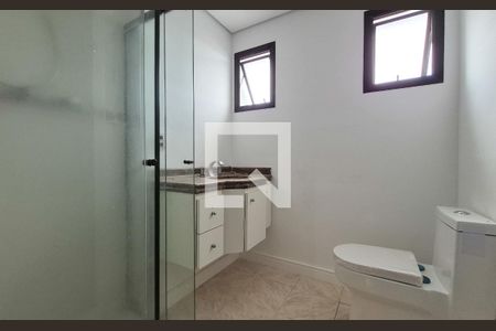 Apartamento à venda com 135m², 3 quartos e 2 vagasBanheiro da suíte 3