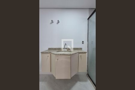 Apartamento à venda com 135m², 3 quartos e 2 vagasBanheiro da suíte