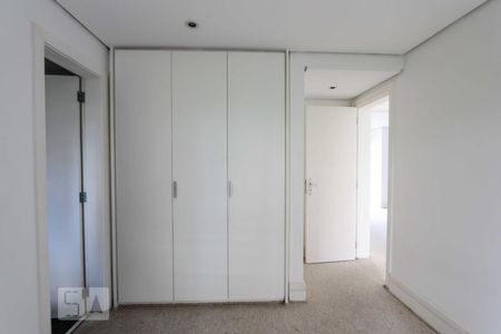 suite de apartamento à venda com 2 quartos, 180m² em Vila Suzana, São Paulo