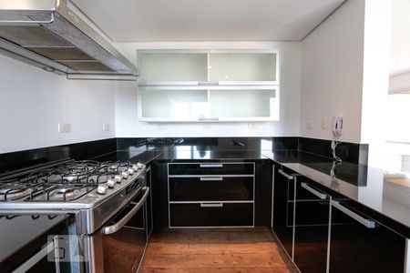 Apartamento à venda com 180m², 2 quartos e 4 vagascozinha