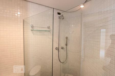 Apartamento à venda com 180m², 2 quartos e 4 vagassuite 2