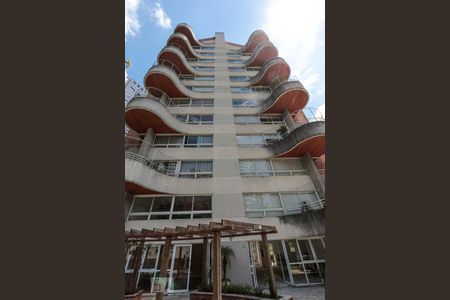 Apartamento à venda com 180m², 2 quartos e 4 vagasfachada