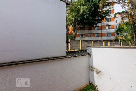 Casa à venda com 300m², 4 quartos e 2 vagas Casa à venda com 300m², 4 quartos e 2 vagasVista Quarto 3
