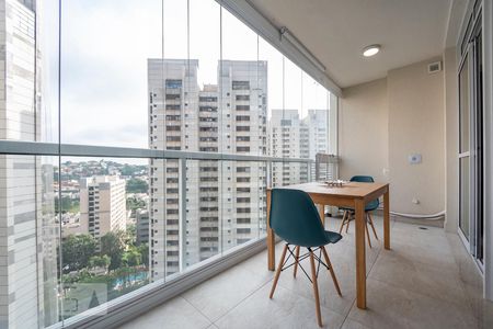 Varanda de kitnet/studio para alugar com 1 quarto, 35m² em Real Parque, São Paulo