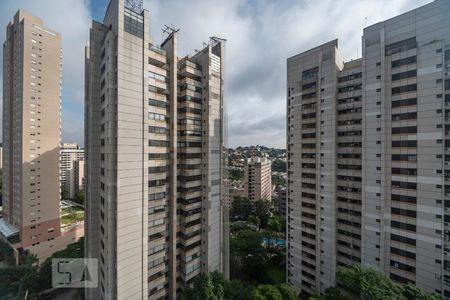 Vista de kitnet/studio para alugar com 1 quarto, 35m² em Real Parque, São Paulo