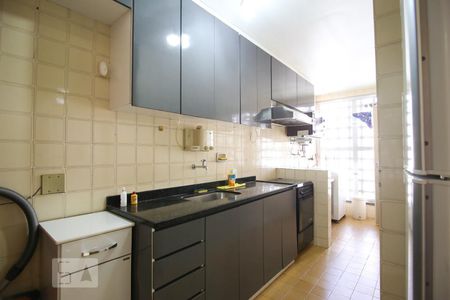 Apartamento à venda com 52m², 1 quarto e 1 vagaCozinha/Armários/Gealdeira
