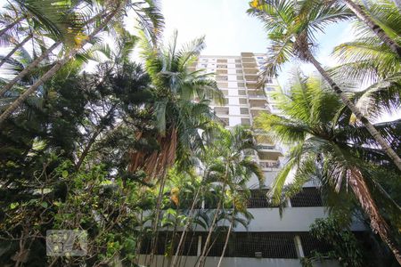 Apartamento à venda com 52m², 1 quarto e 1 vagaFachada