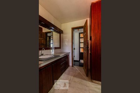 Casa para alugar com 800m², 4 quartos e 4 vagasBanheiro Suíte 4