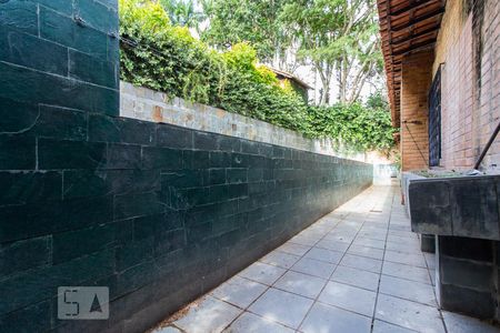 Casa para alugar com 800m², 4 quartos e 4 vagasÁrea Externa 