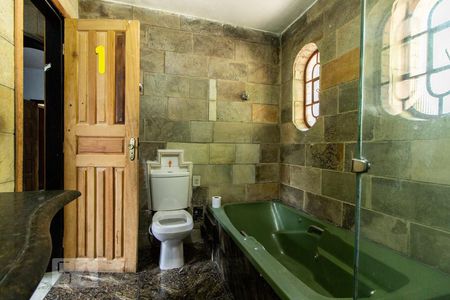 Casa para alugar com 800m², 4 quartos e 4 vagasBanheiro Suíte 3